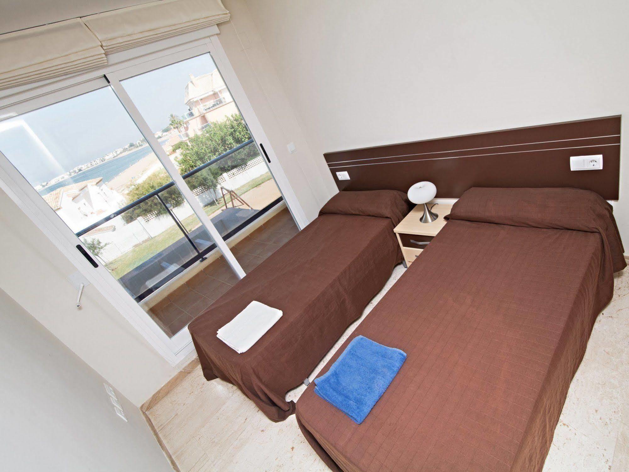 Apartamentos Almadraba Vyb Денія Екстер'єр фото
